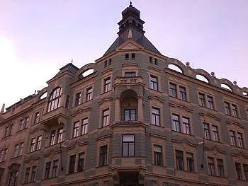 Old Town - Dusni Apartments Praga Czechy