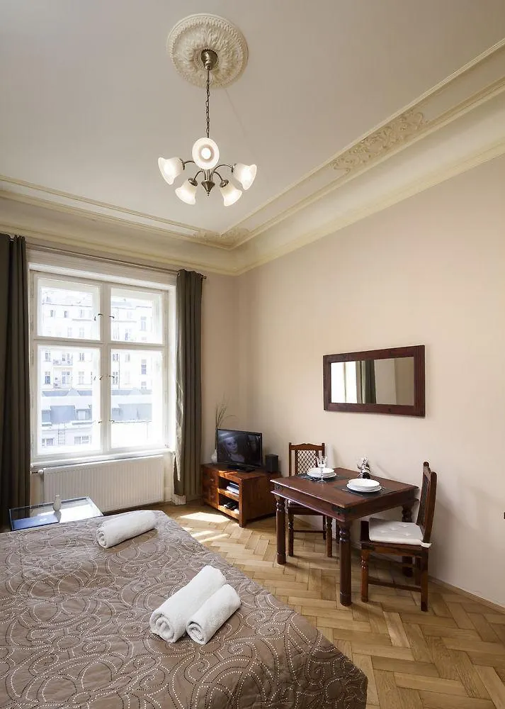 Old Town - Dusni Apartments Praga